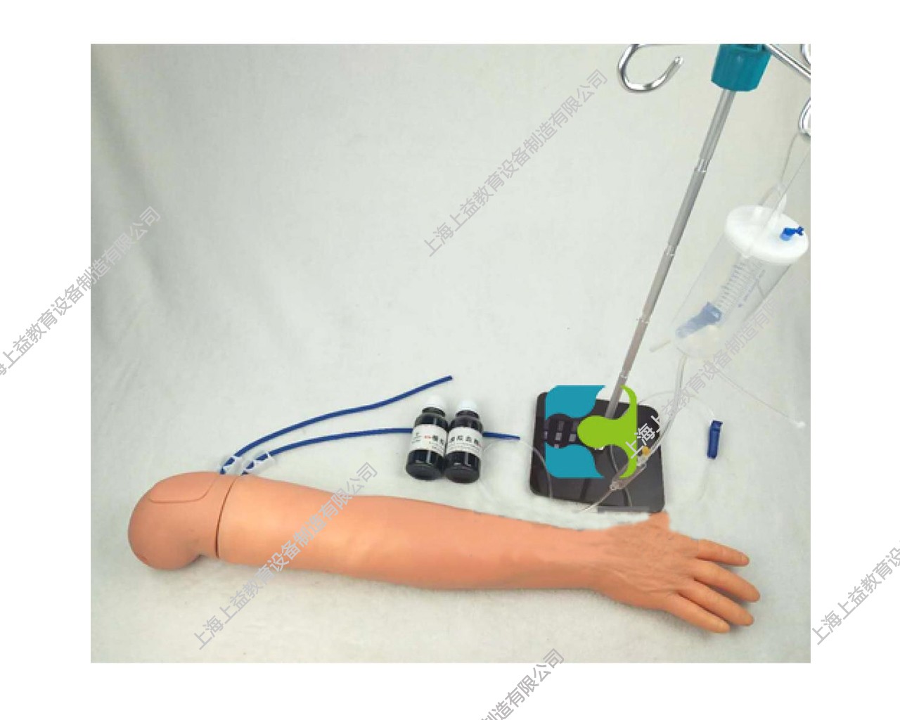 NM2214	老年人靜脈穿刺訓練手臂
